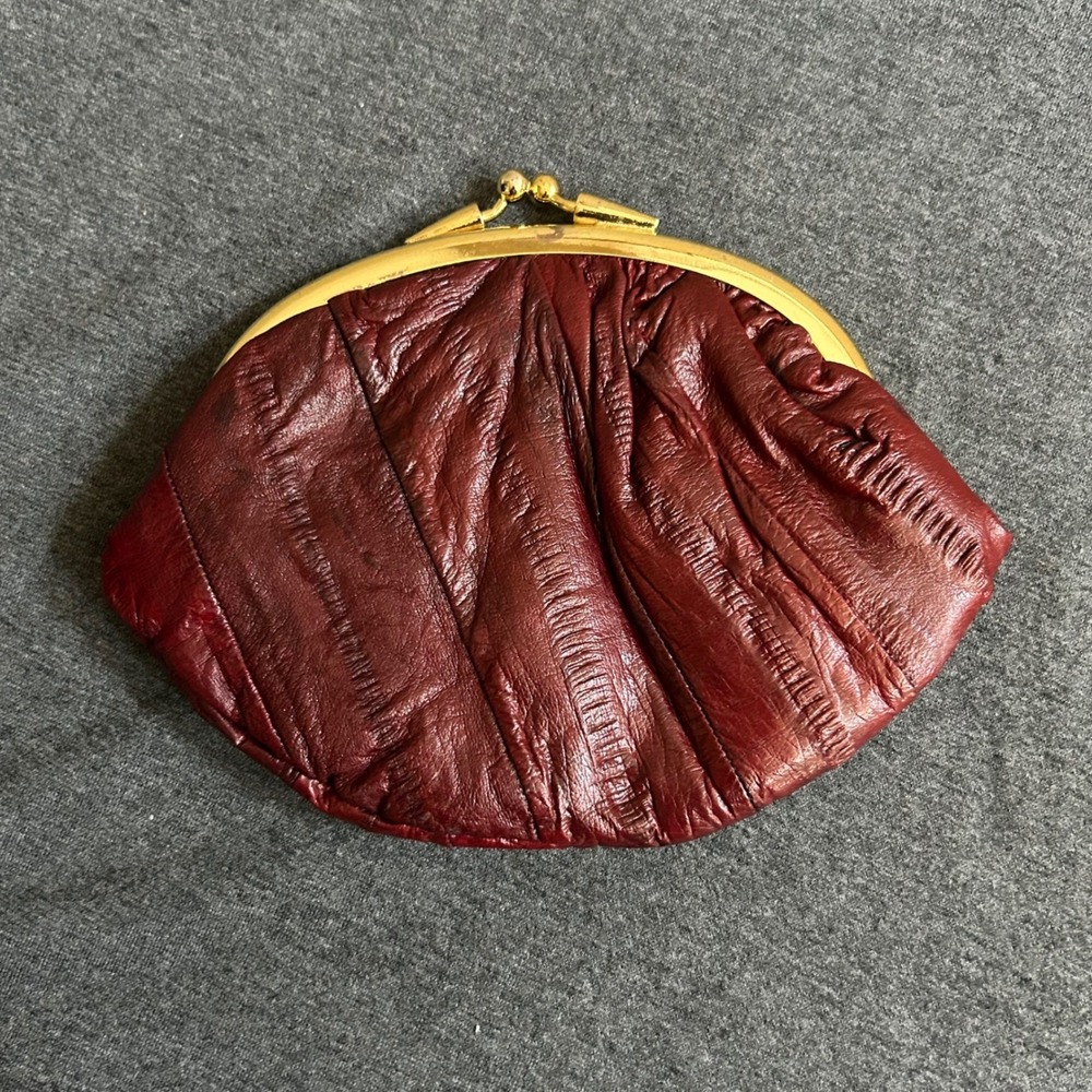 Vintage Eel Skin Leather Clutch Coin Purse Burgundy Gold Kiss Lock